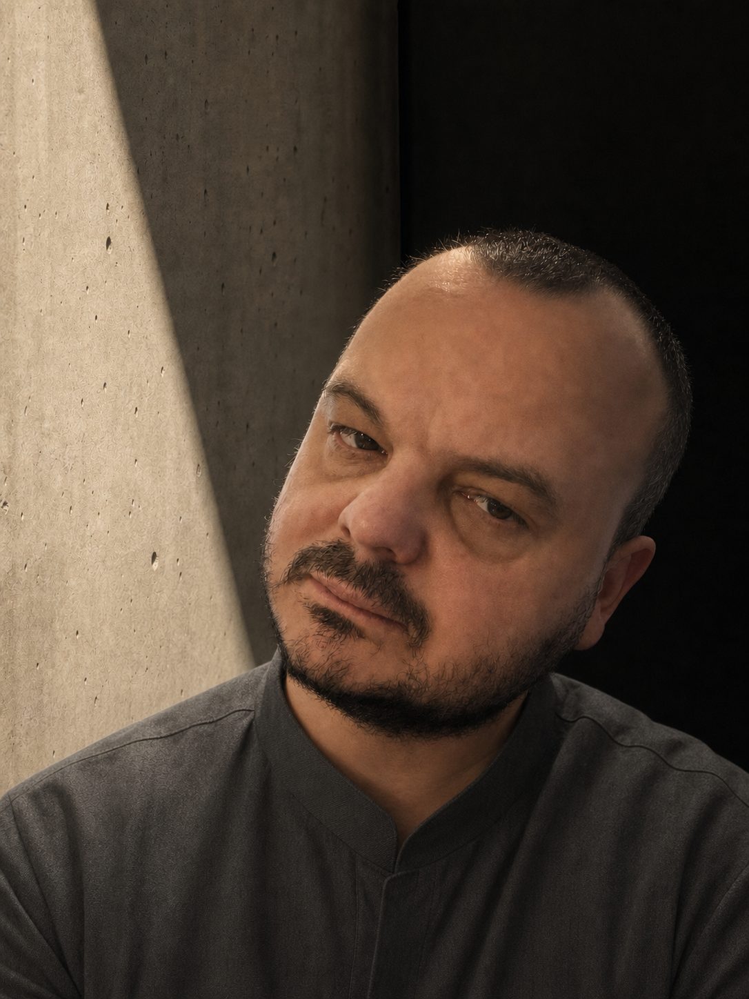 IMAXBELOV in quiet observation